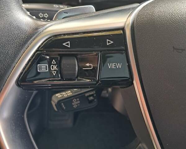 Черный Ауди E-Tron, объемом двигателя 0 л и пробегом 200 тыс. км за 27500 $, фото 72 на Automoto.ua
