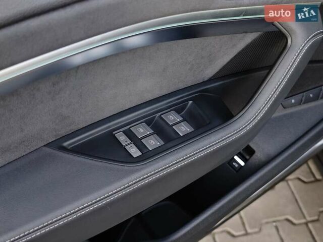 Чорний Ауді E-Tron, об'ємом двигуна 0 л та пробігом 34 тис. км за 49499 $, фото 28 на Automoto.ua