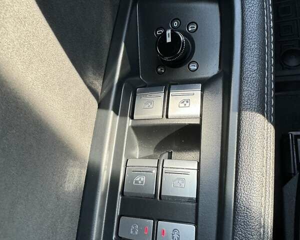 Черный Ауди E-Tron, объемом двигателя 0 л и пробегом 42 тыс. км за 45500 $, фото 14 на Automoto.ua