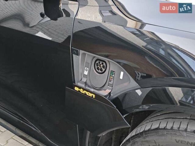 Чорний Ауді E-Tron, об'ємом двигуна 0 л та пробігом 34 тис. км за 49499 $, фото 20 на Automoto.ua