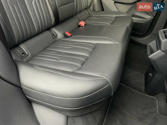 Чорний Ауді E-Tron, об'ємом двигуна 0 л та пробігом 70 тис. км за 39999 $, фото 25 на Automoto.ua