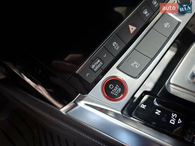Черный Ауди E-Tron, объемом двигателя 0 л и пробегом 30 тыс. км за 45000 $, фото 30 на Automoto.ua