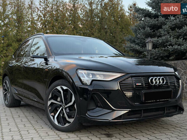 Черный Ауди E-Tron, объемом двигателя 0 л и пробегом 50 тыс. км за 44000 $, фото 71 на Automoto.ua