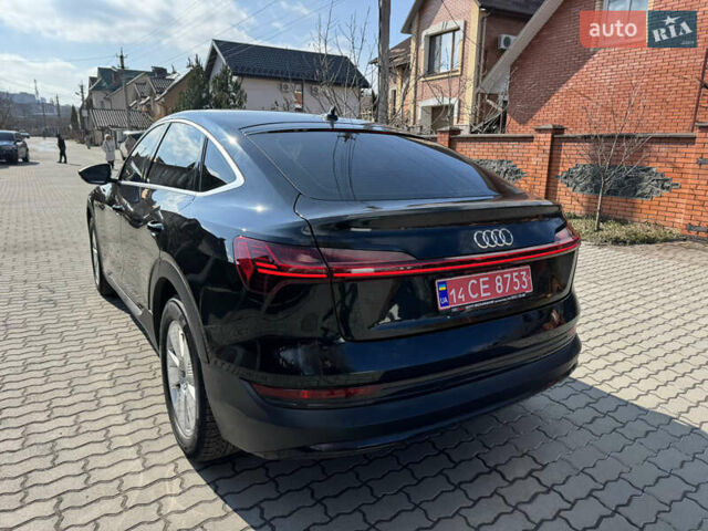 Чорний Ауді E-Tron, об'ємом двигуна 0 л та пробігом 90 тис. км за 24200 $, фото 10 на Automoto.ua