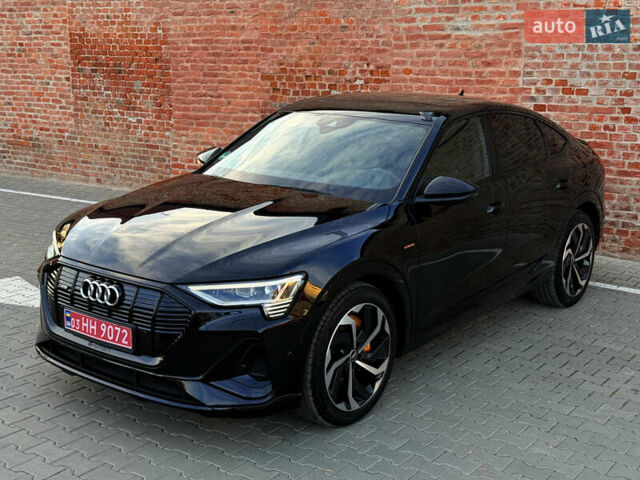 Чорний Ауді E-Tron, об'ємом двигуна 0 л та пробігом 58 тис. км за 41900 $, фото 8 на Automoto.ua