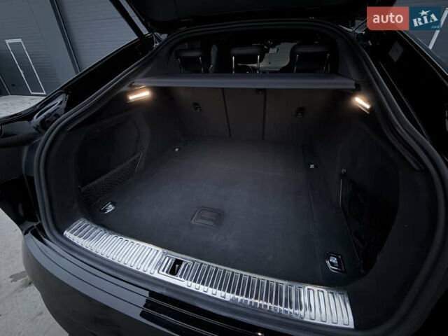 Чорний Ауді E-Tron, об'ємом двигуна 0 л та пробігом 84 тис. км за 36000 $, фото 35 на Automoto.ua