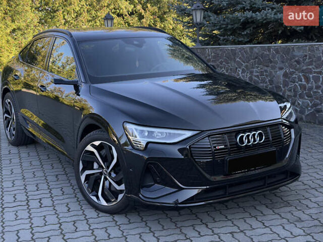 Черный Ауди E-Tron, объемом двигателя 0 л и пробегом 50 тыс. км за 44000 $, фото 62 на Automoto.ua