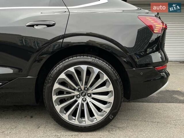 Черный Ауди E-Tron, объемом двигателя 0 л и пробегом 66 тыс. км за 41900 $, фото 27 на Automoto.ua