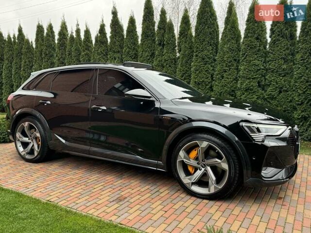Чорний Ауді E-Tron, об'ємом двигуна 0 л та пробігом 58 тис. км за 42999 $, фото 10 на Automoto.ua