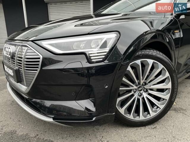 Черный Ауди E-Tron, объемом двигателя 0 л и пробегом 66 тыс. км за 41900 $, фото 14 на Automoto.ua
