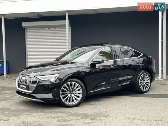 Черный Ауди E-Tron, объемом двигателя 0 л и пробегом 66 тыс. км за 41900 $, фото 8 на Automoto.ua