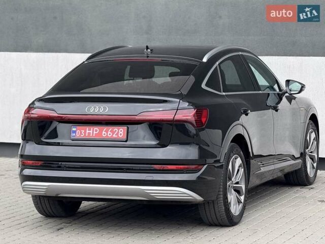 Чорний Ауді E-Tron, об'ємом двигуна 0 л та пробігом 148 тис. км за 31500 $, фото 17 на Automoto.ua