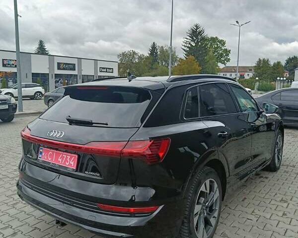 Черный Ауди E-Tron, объемом двигателя 0 л и пробегом 147 тыс. км за 29999 $, фото 5 на Automoto.ua