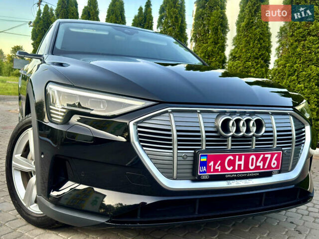 Черный Ауди E-Tron, объемом двигателя 0 л и пробегом 82 тыс. км за 37777 $, фото 27 на Automoto.ua