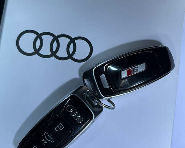 Чорний Ауді E-Tron, об'ємом двигуна 0 л та пробігом 95 тис. км за 36599 $, фото 104 на Automoto.ua