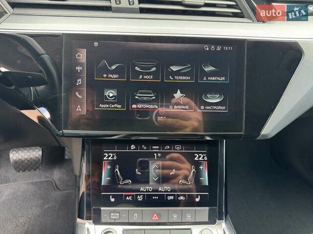 Черный Ауди E-Tron, объемом двигателя 0 л и пробегом 57 тыс. км за 29700 $, фото 44 на Automoto.ua