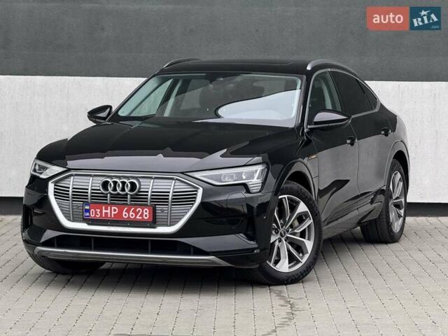 Чорний Ауді E-Tron, об'ємом двигуна 0 л та пробігом 148 тис. км за 31500 $, фото 4 на Automoto.ua