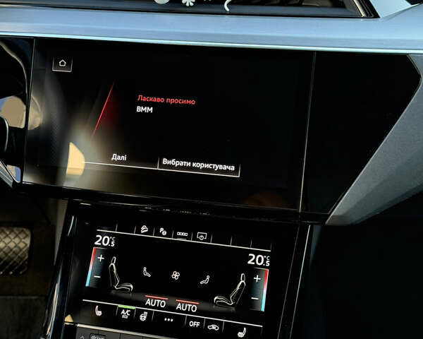 Черный Ауди E-Tron, объемом двигателя 0 л и пробегом 43 тыс. км за 29900 $, фото 17 на Automoto.ua