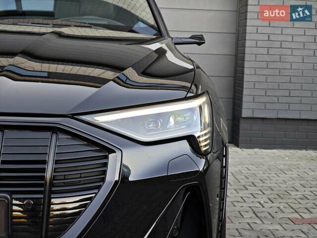 Чорний Ауді E-Tron, об'ємом двигуна 0 л та пробігом 34 тис. км за 49499 $, фото 13 на Automoto.ua