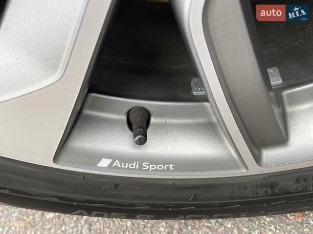 Черный Ауди E-Tron, объемом двигателя 0 л и пробегом 68 тыс. км за 37000 $, фото 33 на Automoto.ua