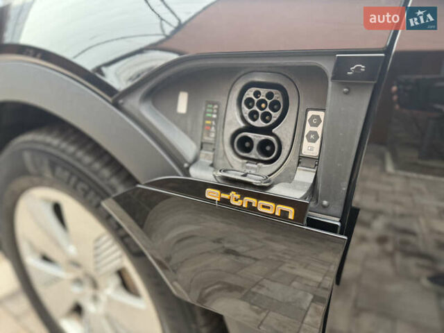 Черный Ауди E-Tron, объемом двигателя 0 л и пробегом 158 тыс. км за 26900 $, фото 42 на Automoto.ua