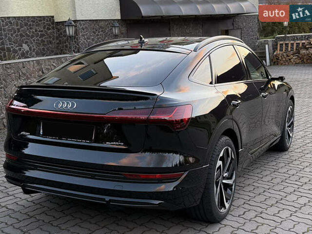 Черный Ауди E-Tron, объемом двигателя 0 л и пробегом 50 тыс. км за 44000 $, фото 73 на Automoto.ua