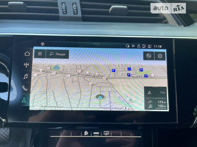 Чорний Ауді E-Tron, об'ємом двигуна 0 л та пробігом 33 тис. км за 33500 $, фото 44 на Automoto.ua
