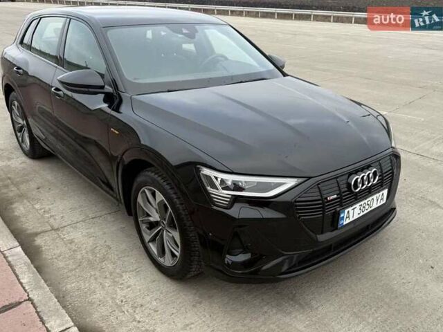 Чорний Ауді E-Tron, об'ємом двигуна 0 л та пробігом 86 тис. км за 27999 $, фото 1 на Automoto.ua