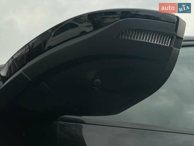 Чорний Ауді E-Tron, об'ємом двигуна 0 л та пробігом 70 тис. км за 39999 $, фото 35 на Automoto.ua