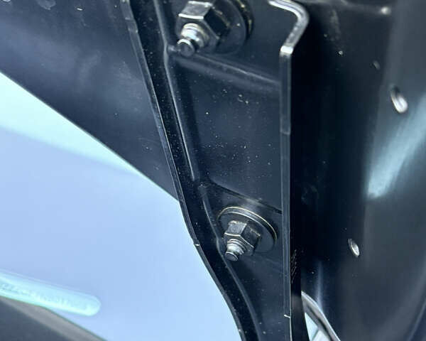 Чорний Ауді E-Tron, об'ємом двигуна 0 л та пробігом 95 тис. км за 36599 $, фото 90 на Automoto.ua