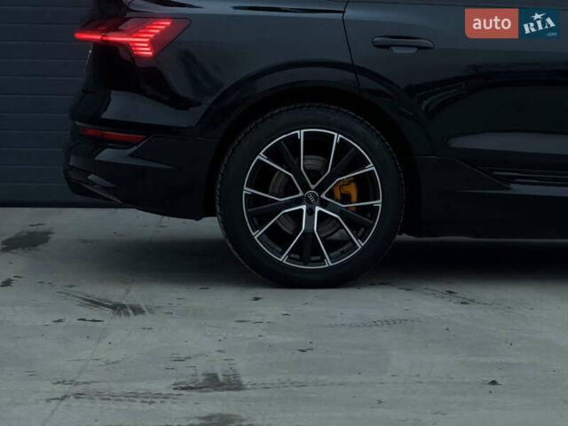 Чорний Ауді E-Tron, об'ємом двигуна 0 л та пробігом 84 тис. км за 36000 $, фото 15 на Automoto.ua