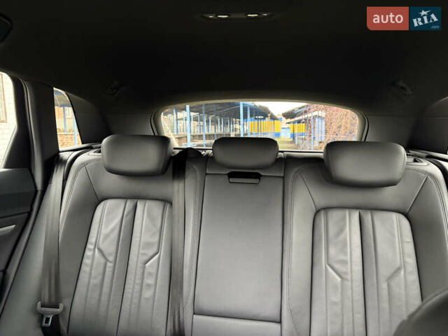 Чорний Ауді E-Tron, об'ємом двигуна 0 л та пробігом 126 тис. км за 27000 $, фото 26 на Automoto.ua