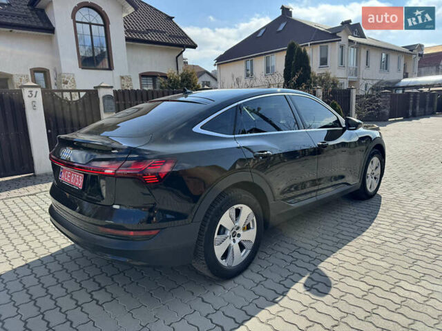 Чорний Ауді E-Tron, об'ємом двигуна 0 л та пробігом 90 тис. км за 24200 $, фото 7 на Automoto.ua