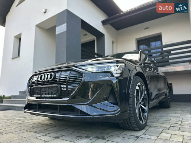Черный Ауди E-Tron, объемом двигателя 0 л и пробегом 49 тыс. км за 44699 $, фото 13 на Automoto.ua