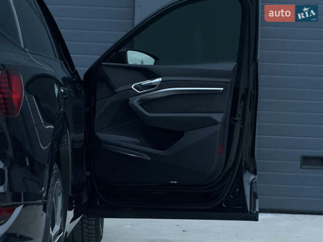 Чорний Ауді E-Tron, об'ємом двигуна 0 л та пробігом 84 тис. км за 36000 $, фото 39 на Automoto.ua