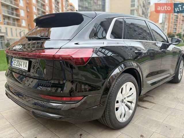 Черный Ауди E-Tron, объемом двигателя 0 л и пробегом 30 тыс. км за 45000 $, фото 9 на Automoto.ua
