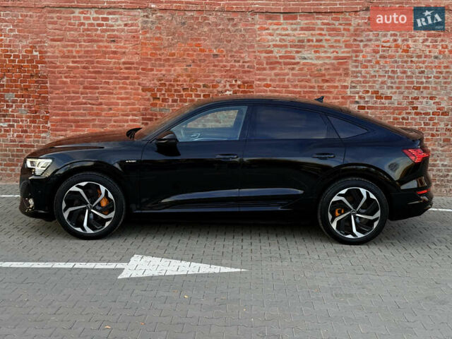 Чорний Ауді E-Tron, об'ємом двигуна 0 л та пробігом 58 тис. км за 39999 $, фото 13 на Automoto.ua