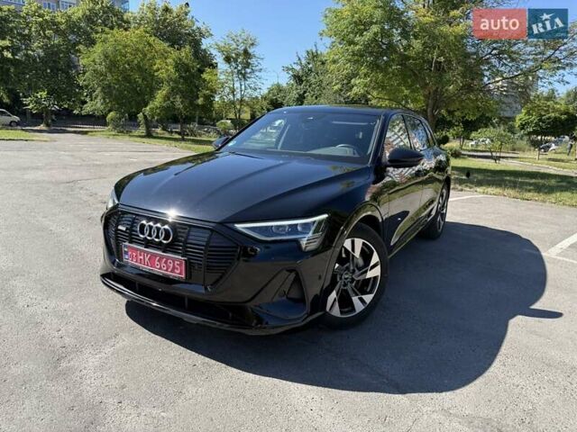 Черный Ауди E-Tron, объемом двигателя 0 л и пробегом 23 тыс. км за 38999 $, фото 3 на Automoto.ua