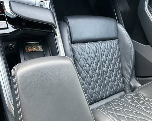 Черный Ауди E-Tron, объемом двигателя 0 л и пробегом 71 тыс. км за 38470 $, фото 49 на Automoto.ua