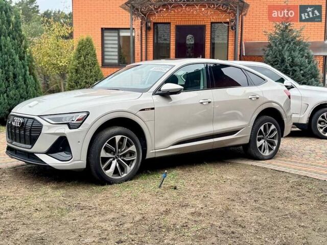 Черный Ауди E-Tron, объемом двигателя 0 л и пробегом 60 тыс. км за 32000 $, фото 4 на Automoto.ua
