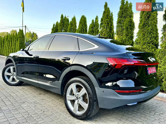 Черный Ауди E-Tron, объемом двигателя 0 л и пробегом 82 тыс. км за 37777 $, фото 34 на Automoto.ua