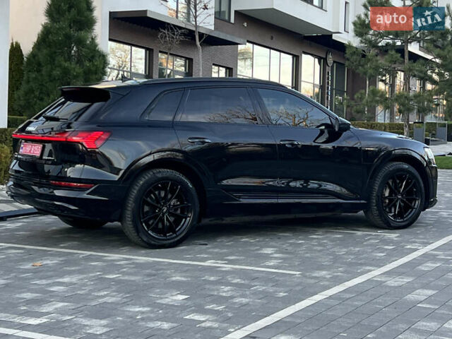 Чорний Ауді E-Tron, об'ємом двигуна 0 л та пробігом 187 тис. км за 23300 $, фото 88 на Automoto.ua
