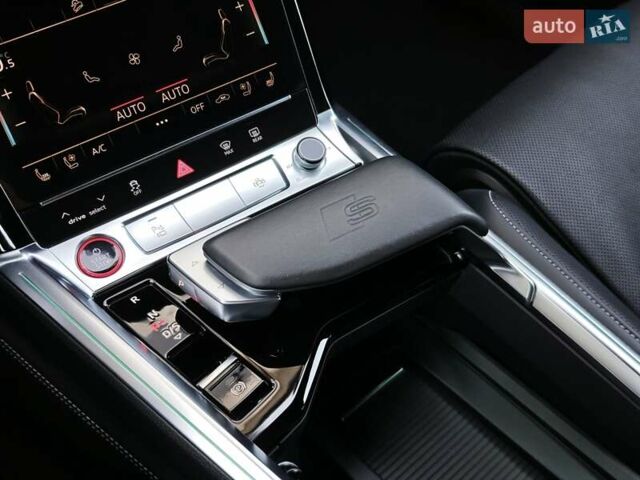 Чорний Ауді E-Tron, об'ємом двигуна 0 л та пробігом 34 тис. км за 49499 $, фото 45 на Automoto.ua