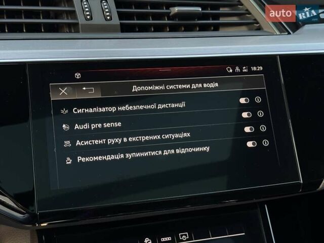 Черный Ауди E-Tron, объемом двигателя 0 л и пробегом 120 тыс. км за 29500 $, фото 57 на Automoto.ua
