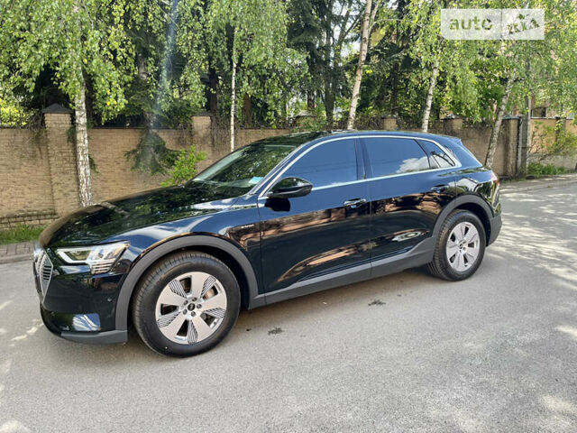 Чорний Ауді E-Tron, об'ємом двигуна 0 л та пробігом 33 тис. км за 33500 $, фото 5 на Automoto.ua