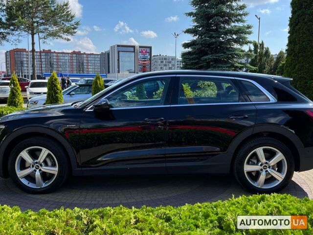 Черный Ауди E-Tron, объемом двигателя 71 л и пробегом 23 тыс. км за 30500 $, фото 3 на Automoto.ua
