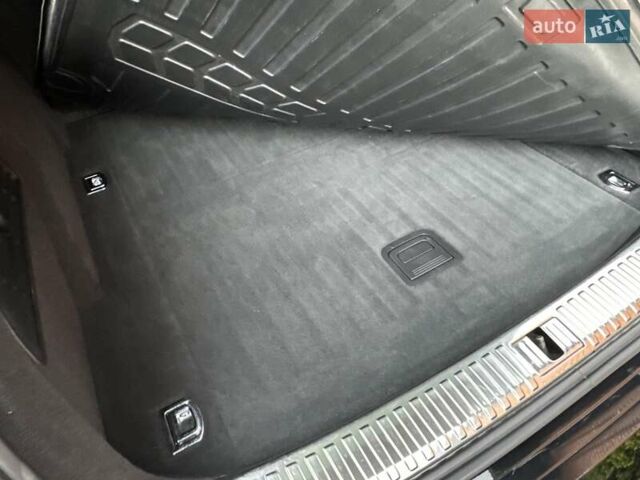 Чорний Ауді E-Tron, об'ємом двигуна 0 л та пробігом 58 тис. км за 42999 $, фото 83 на Automoto.ua