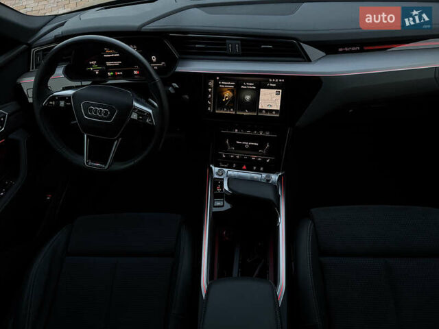Чорний Ауді E-Tron, об'ємом двигуна 0 л та пробігом 58 тис. км за 41900 $, фото 51 на Automoto.ua