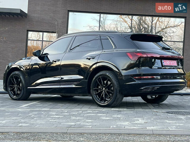 Чорний Ауді E-Tron, об'ємом двигуна 0 л та пробігом 187 тис. км за 23300 $, фото 8 на Automoto.ua