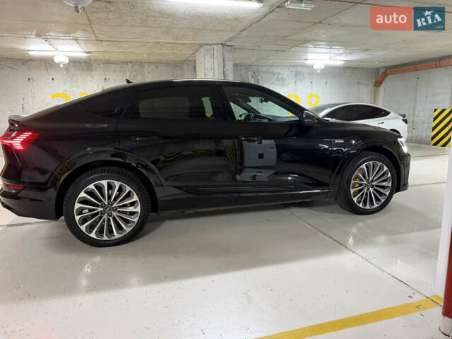 Черный Ауди E-Tron, объемом двигателя 0 л и пробегом 71 тыс. км за 38470 $, фото 61 на Automoto.ua